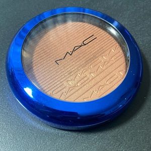 MAC Cosmetics skinfinish